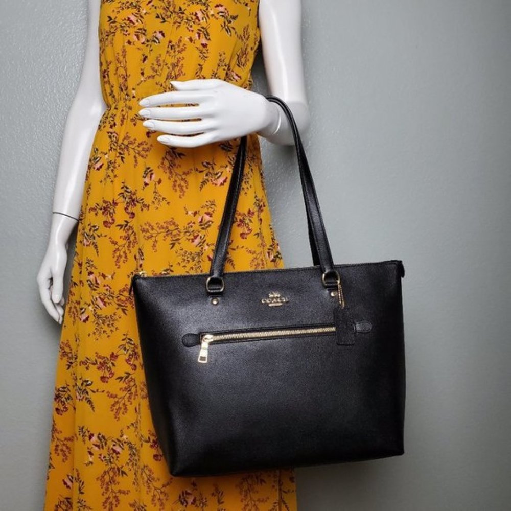 COACH GALLERY TOTE - Picture 4 of 5